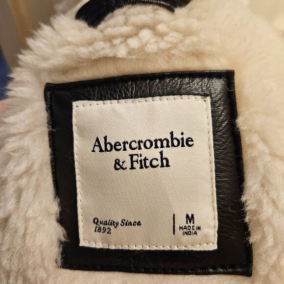 Abercrombie & Fitch Sherpa Lined Vegan Leather Jacket - Picture 6 of 8